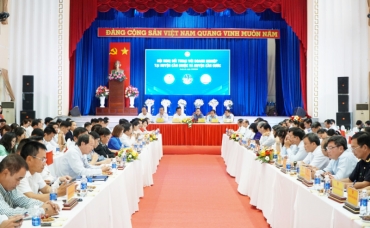 Lãnh đạo UBND tỉnh Long An đối thoại với IMG Phước Đông và các doanh nghiệp tại huyện Cần Giuộc và Cần Đước