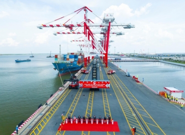 LONG AN SẼ TRỞ THÀNH TRUNG TÂM CÔNG NGHIỆP, DỊCH VỤ