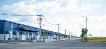 industrial real estate  need to accelerate to catch the  ??wave ?? of investment