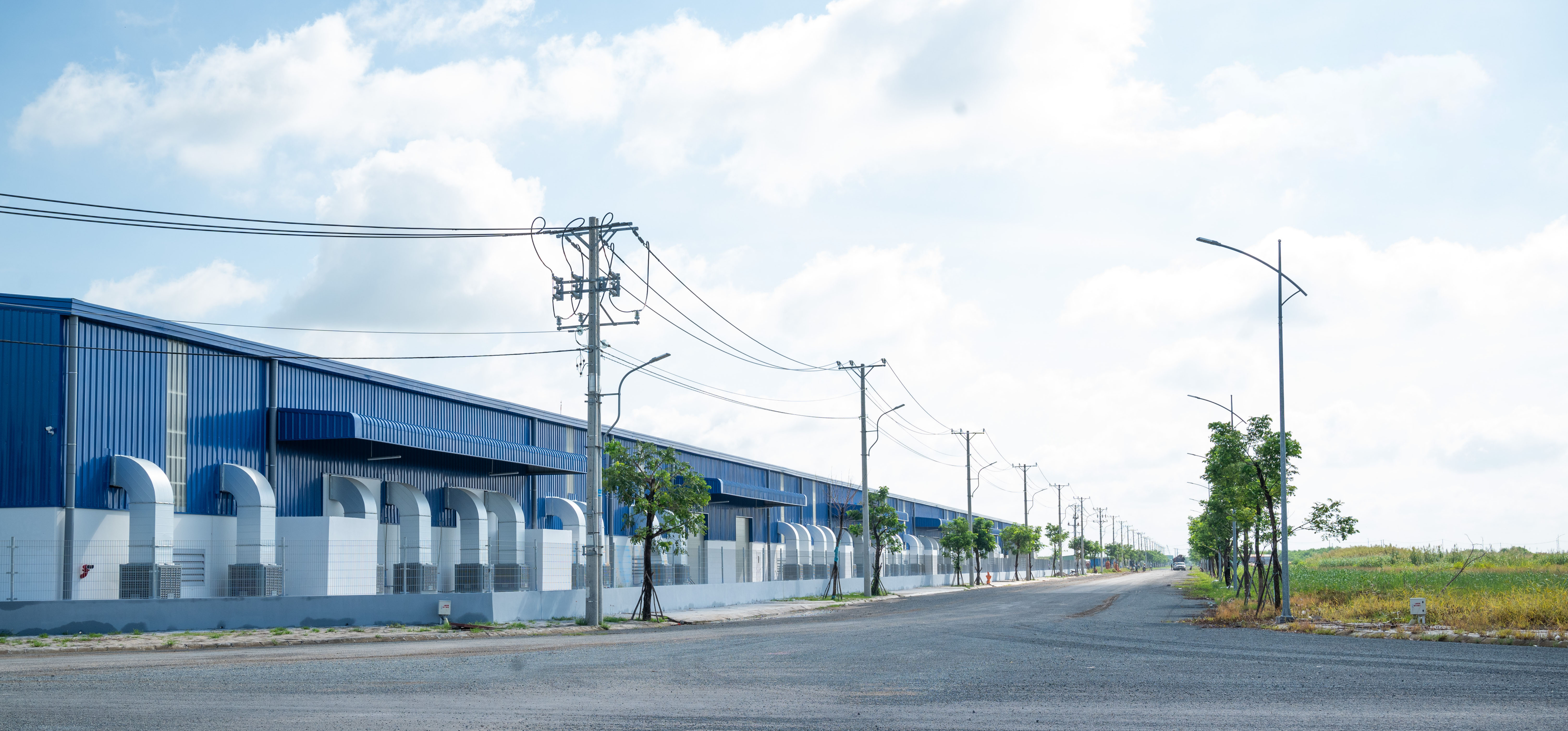 industrial real estate  ?? the attraction of the investment market