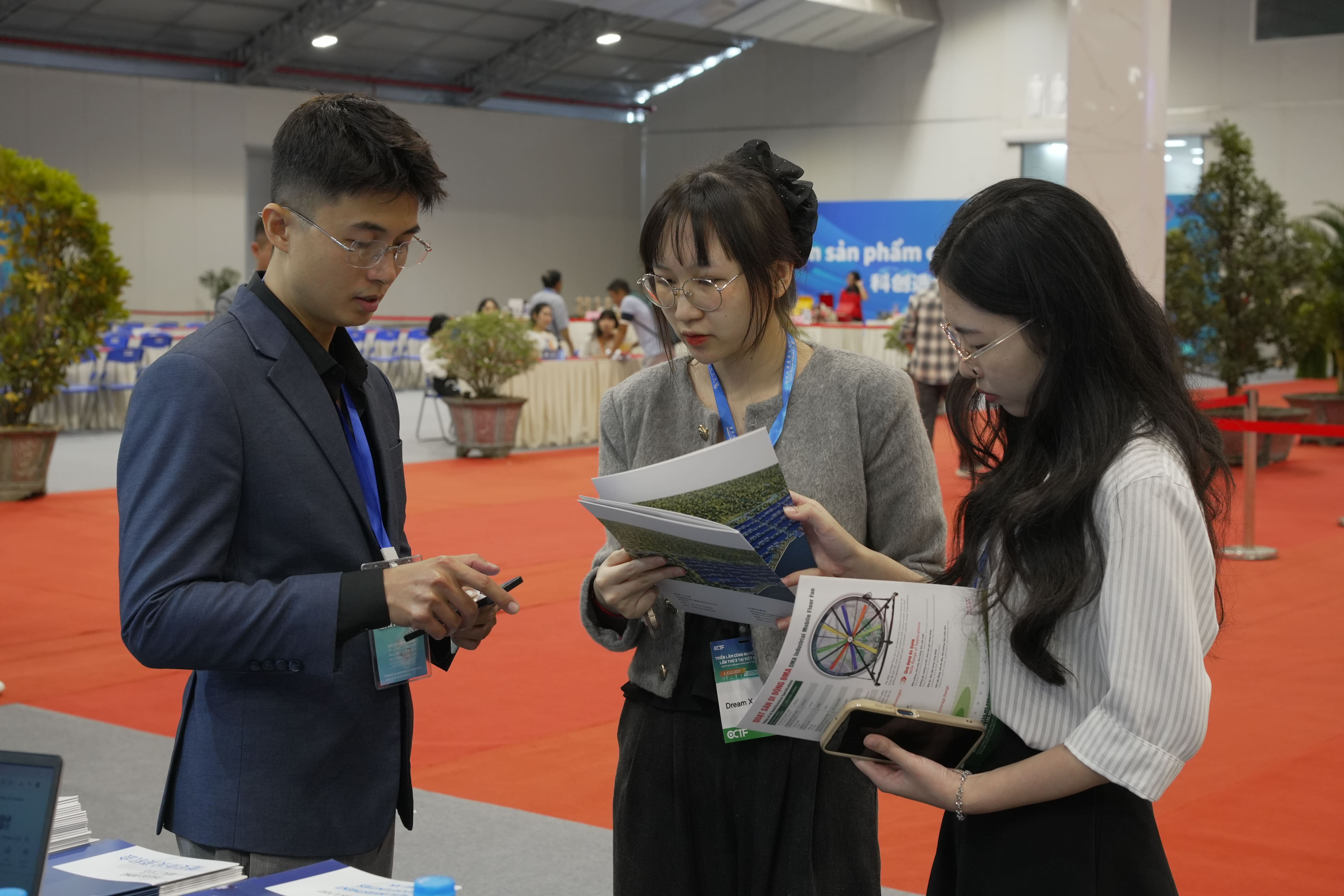 cong ty co phan img phuoc dong tham gia hoi nghi xuc tien dau tu viet nam  ?? trung quoc tai trien lam cieie 2025