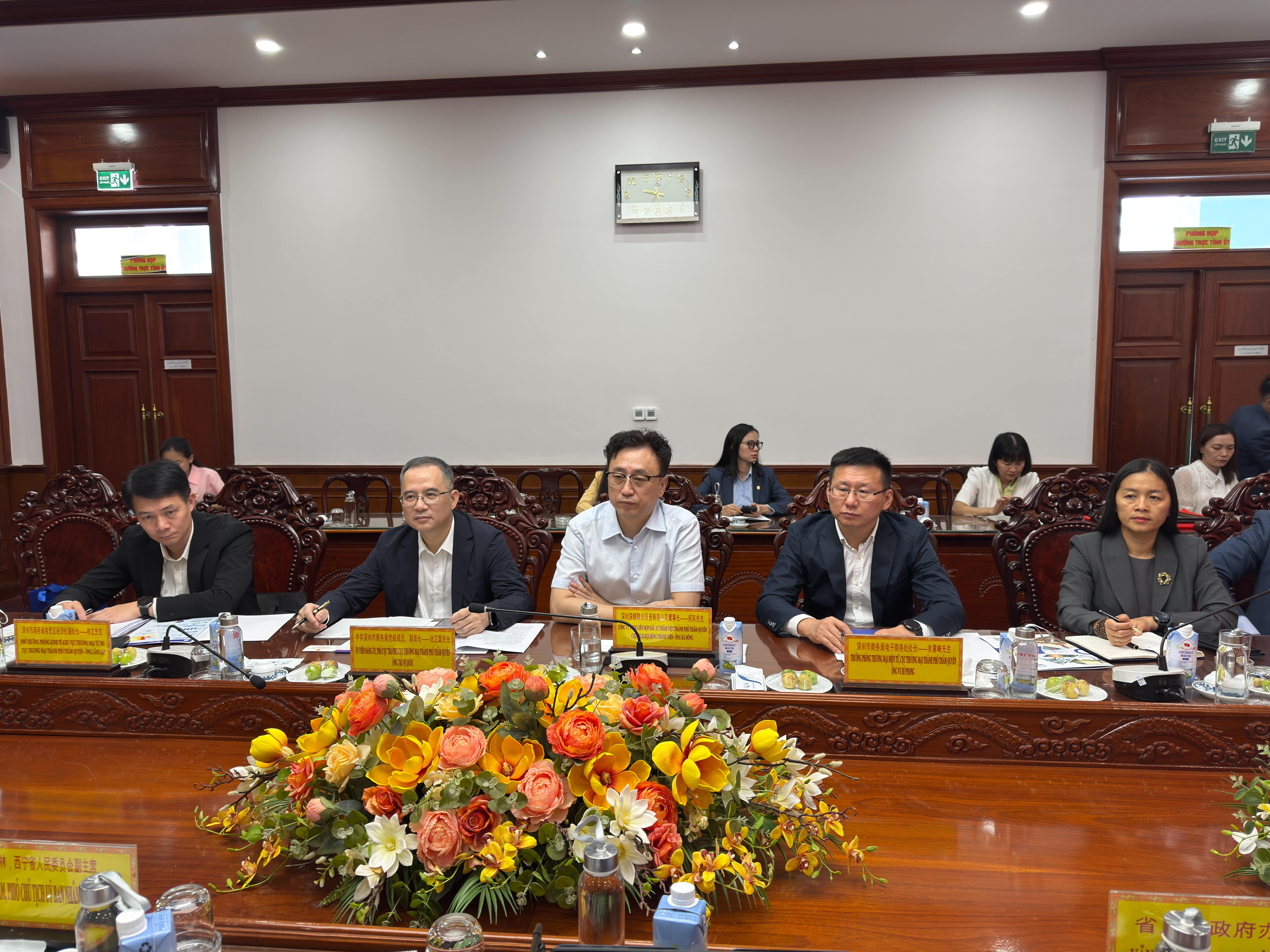 tay ninh va quang dong tang cuong hop tac thuong mai dau tu va phat trien khu kinh te